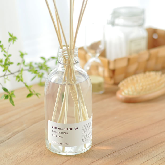 楽天市場 Reed Diffuser リードディフューザー リードディフューザー ルームフレグランス スティック アロマディフューザー 人気 香り ボトル ガラスボトル ムスクサボン 280ml 長持ち シンプル おしゃれ アートラボ デザイン文具 Leilo レイロ