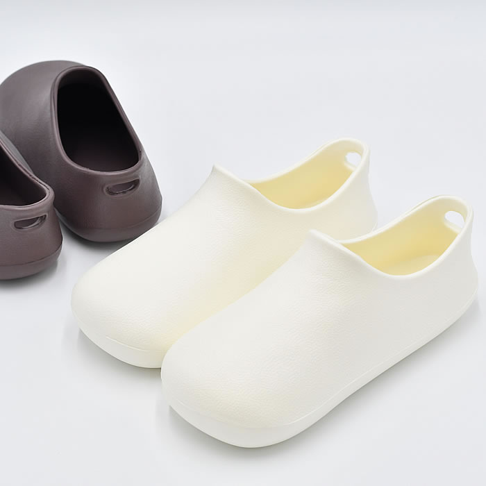 市場 やわらかい滑りにくいバスシューズ 白 お風呂スリッパ 24 26cm 北欧 アイボリー ホワイト おしゃれ 洗える フリーサイズ