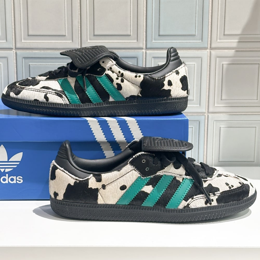 adidas originals [アディダス オリジナルス]SAMBA LT / サンバ LT5A JS3930 BLACK/黒いことスニーカー / 置き目はね除ける / 心地よい / 流行り / ハラコ / カウ柄 / ロングタン /