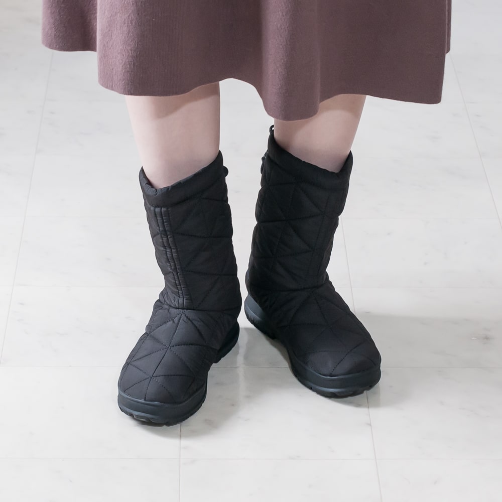 BOGS [ボグス]キルティングウォータープルーフハーフスノーブーツ22A