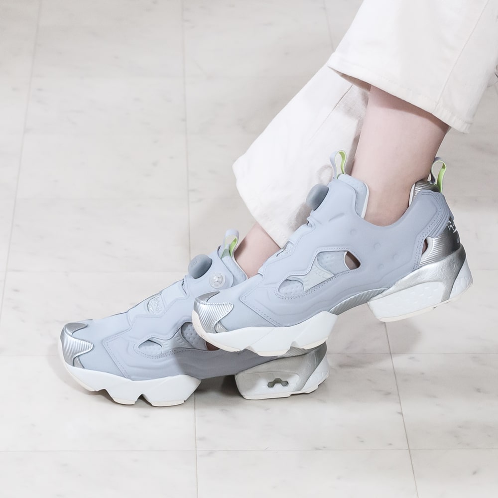 楽天市場 Reebok リーボック Instapump Fury Og Shoes Nm インスタポンプフューリーa Fv1579 グレー シルバースニーカー ボリューム ダッドソール Carrot