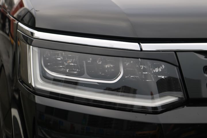 ワゴンスター　アイライン ステップワゴン・ステップワゴンスパーダ(LED)　RP6,RP7,RP8　アイライン　左右セット　※沖縄は別途送料がかかります。