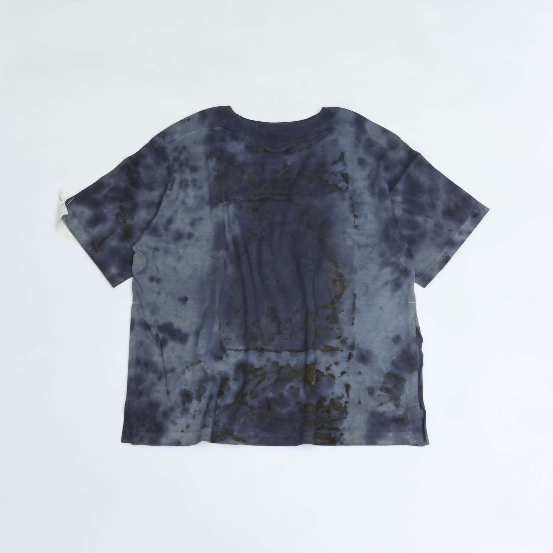 armi アーミィ ar070147 SEED CYCLE × WhERE is FAKE × MISAKI USHIOZU CAPSULE COLLECTION RUST DYED（重）SIDE-SLIT SHORT SLEEVE TEE プルオーバー 半袖