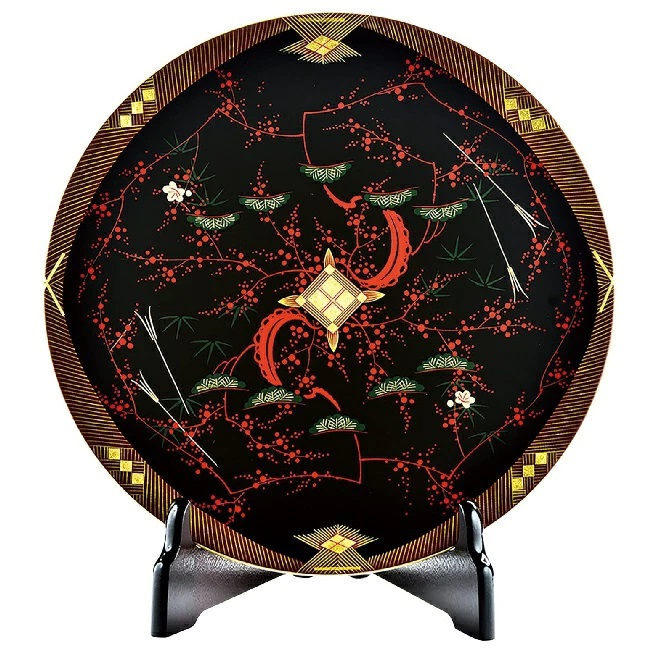 会津漆器・会津塗 黒 10.0 飾り皿（皿立て付）（漆塗・手塗・手描）会津絵松竹梅