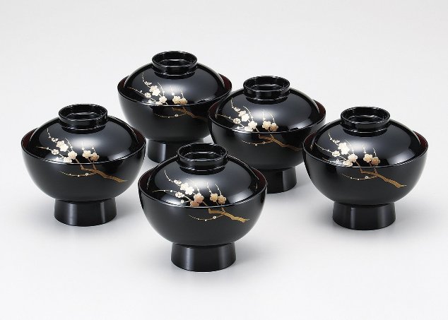 会津漆器 雑煮椀5客揃え 黒内朱 雑煮椀 新梅 木粉と樹脂の成形品｜虹八-Kohya-
