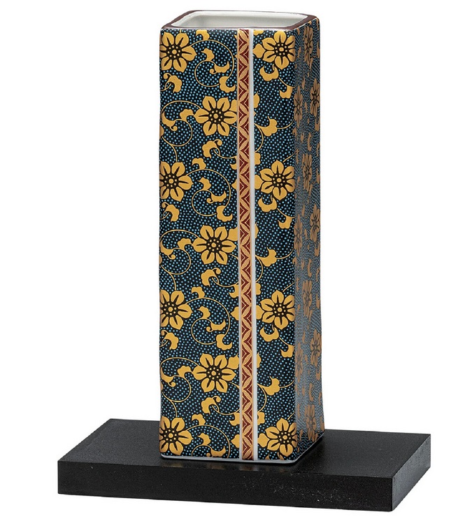 【九谷焼】日本の言い慣わし芸術品【九谷焼】6号花立て 青粒鉄仙 台付