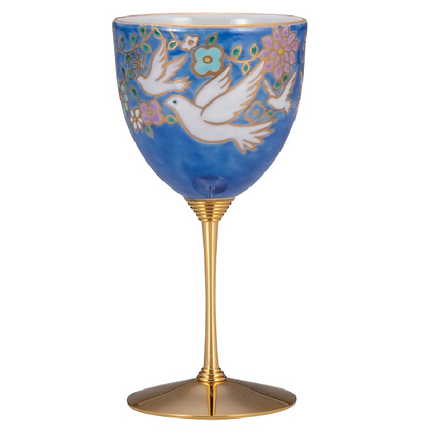 日本の言い慣わし芸術品【九谷焼】ぶどう酒優勝杯 白鳩 美山窯