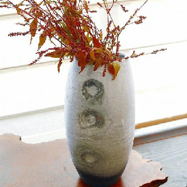 信楽焼 花瓶 楽天市場】信楽焼 陶器花瓶 フラワーベース 7.7cm持ち手付 徳利