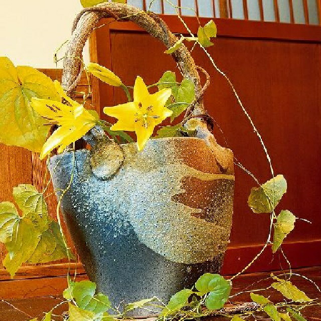 楽天市場】【信楽焼】 Flowetr vase 手桶 蒼窯変(あおようへん