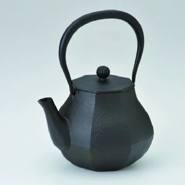 南部地方金物 鉄瓶兼用急須みやび大黒（直火・IH可）（かご網） 茶道具・湯呑・急須-キッチン用品・食器・調理器具-コーヒー・お茶用品