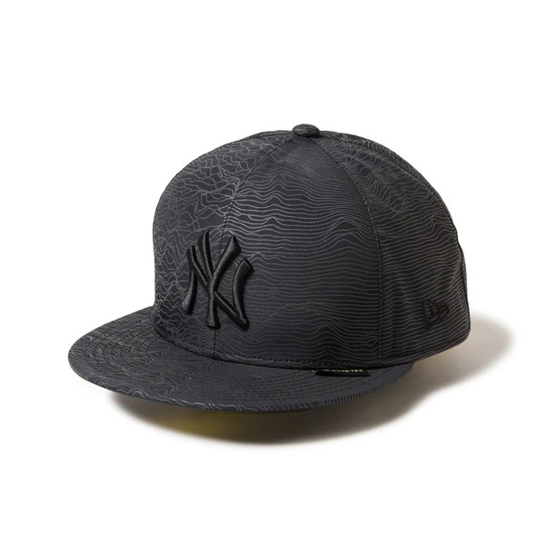 ニューエラジャパン かぶり笠 59FIFTY GORE-TEX 2L ニューヨーク州・ヤンキース Topographic surface 黒いこと 7 3/8 (58.7糎)