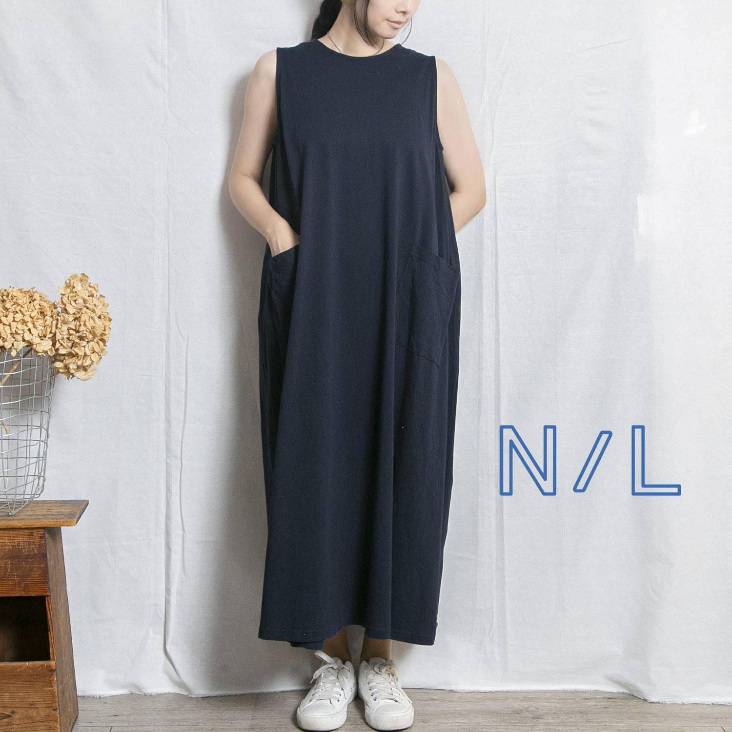 NATURAL LAUNDRY（自然的ランドリー）点火装置度端っこ天竺 うしろ側タック衣裳