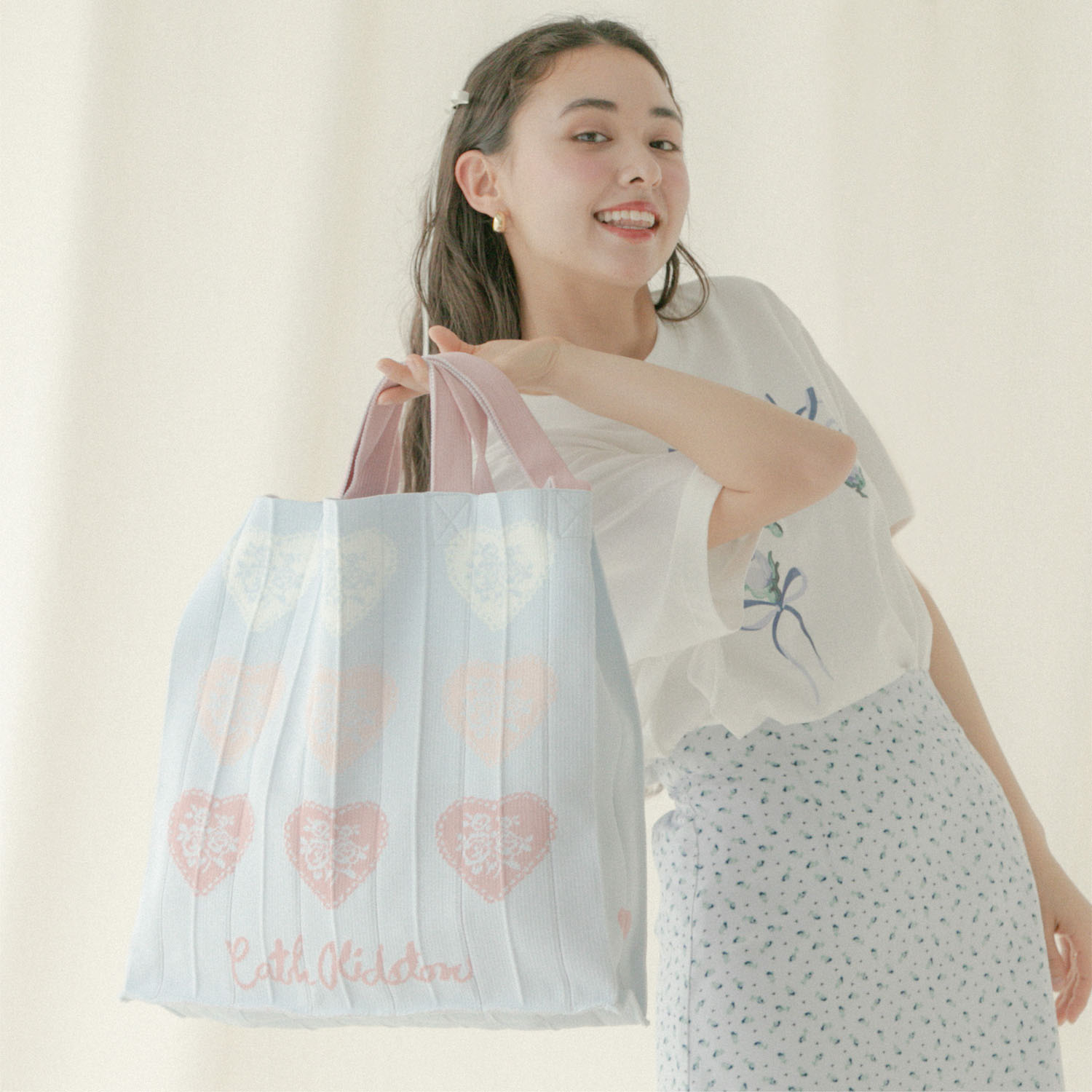 【新品未使用】CK×KNT365 Mam Lace Rose ネイビー CK × KNT365 Mam Lace Rose | Cath Kidston 日本公式オンライン
