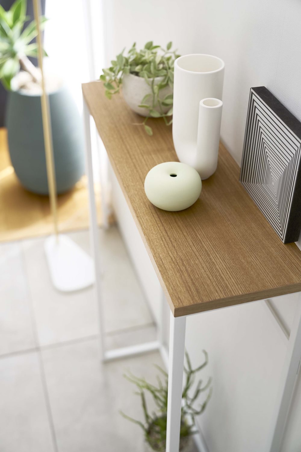 激安ブランド コンソールテーブル タワー ホワイト WOOD-ACCENT CONSOLE TABLE WH YAMAZAKI おしゃれ 消毒液  マスク置き ラック 玄関 シンプル newschoolhistories.org