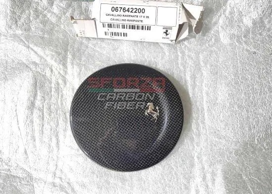 お取り寄せ / 受注生産品 Sforza フェラーリ F430 燃料ドア タンク キャップ カーボン
