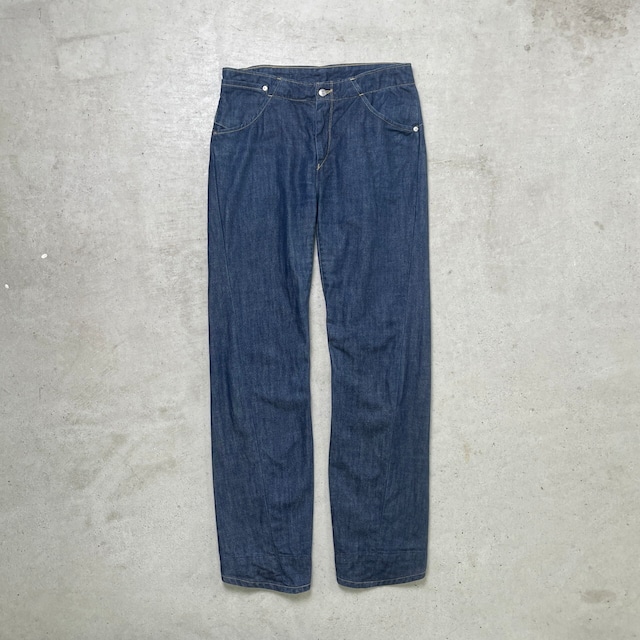 00年代 Levi's ユーロリーバイス ENGINEERED JEANS 立体裁断 変形デニムパンツ メンズW29 レディース 古着【中古】【SS2509】【FS2601】【SS2603】 6,248円