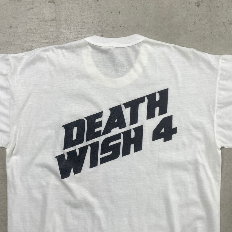 80年代 DEATH WISH 4 バトルガンM-16 ムービープリントTシャツ メンズXL【AS2509】【SS2603】