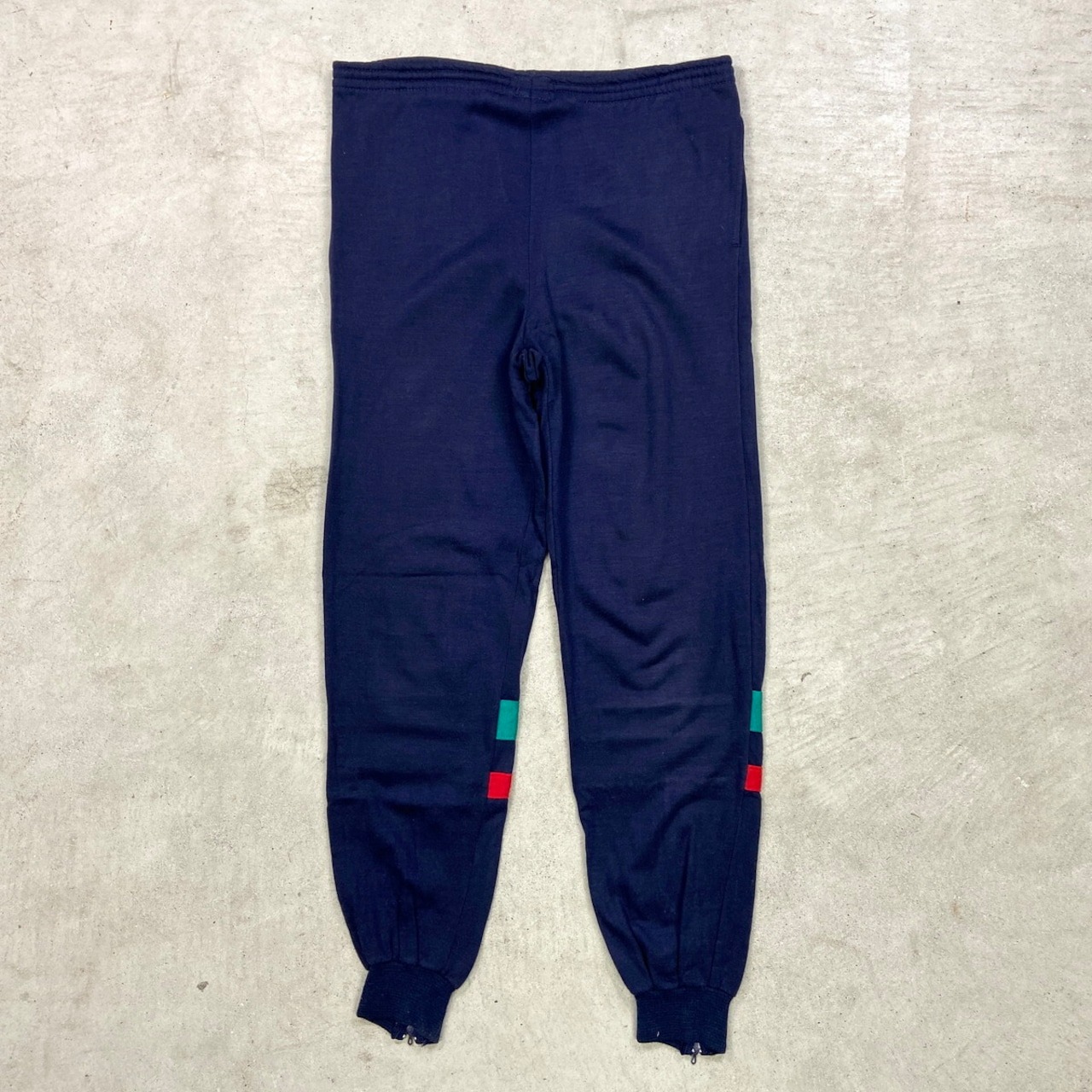 70年代 フランス製 VENTEX社製 adidas アディダス アクリルスウェットパンツ メンズL相当 古着 70s VINTAGE ヴィンテージ ユーロ フロッキープリント 紺色【中古】｜古着通販 cave古着屋 8,910円