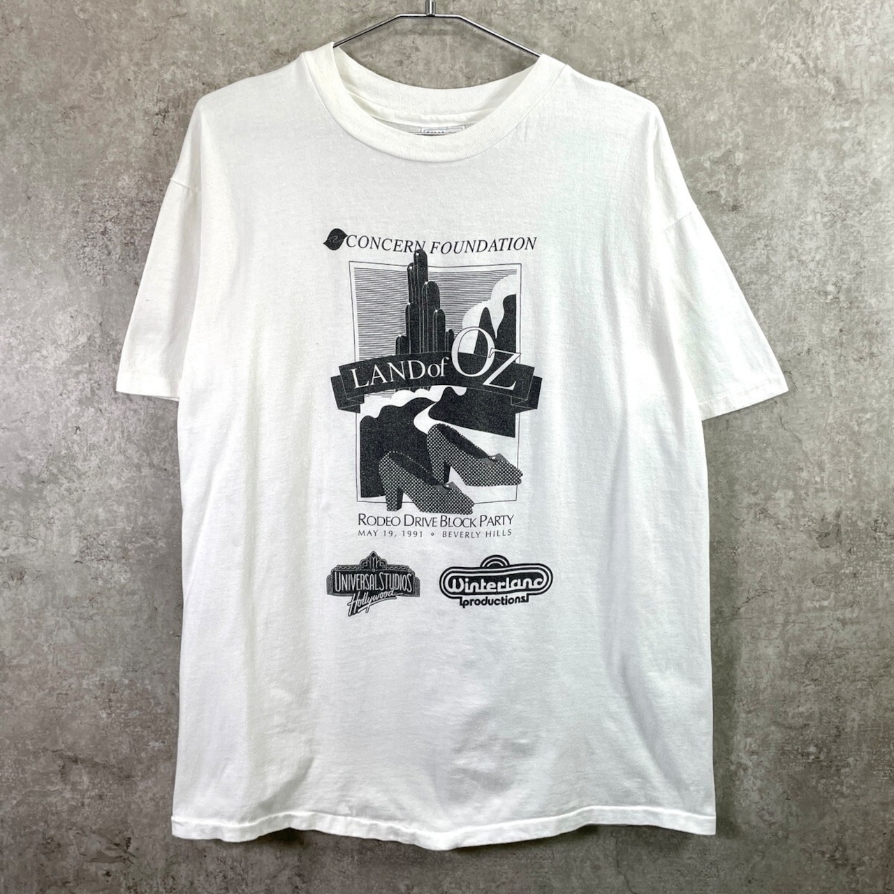 90年代 USA製 Land of Oz アートプリントTシャツ メンズXL 古着 1991 90s VINTAGE ヴィンテージ シングルステッチ UNIVERSAL STUDIOS 白