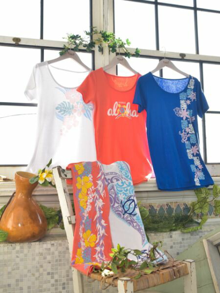 楽天市場 Kahiko 公式 ティアホヌフラｔシャツ ｌサイズ カヒコ ハワイアン ファッション レディーストップス 4ca 0102 公式 チャイハネ通販エスニック