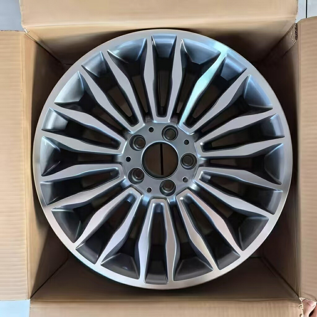 2017年式 メルセデス・ベンツ Vクラス／V260／ヴィトー 対応 純正デザイン 18インチ アルミホイール 4本セット