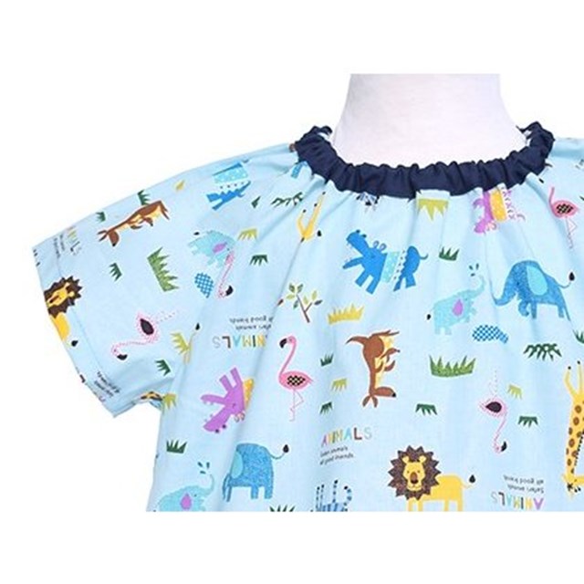 半袖スモック 子供用 おしゃれ エプロン サバンナ横断どうぶつ大行進 スカイ スモック ライトブルー 半袖 夏 小学生子供 幼稚園 書道 男の子 美術 １着でも送料無料 半袖