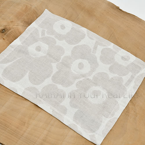 未使用　タグ付き新品　マリメッコ　ハルカ　マット　プレイスマット　２枚 アウトレット】marimekko マリメッコ プレイスマット/HARKA