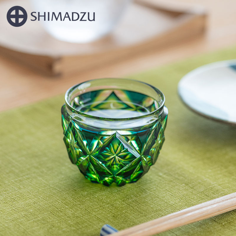 shimadu-hana-s_thu2.jpg