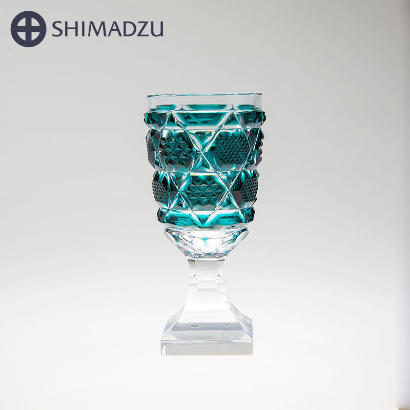 薩摩切子 脚付杯 中 cut65 緑 島津薩摩切子 薩摩ガラス工芸 鹿児島 島津興業 送料無料|RAIRAI(ライライ)