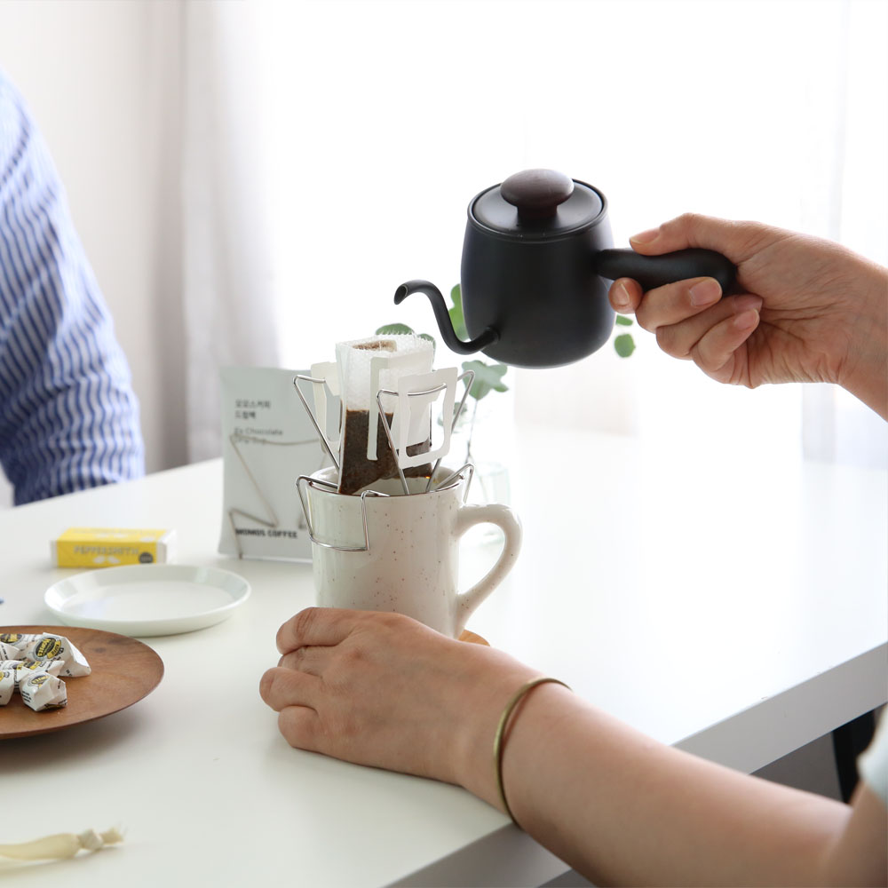 楽天市場 Vie Et Maison ドリップチェア Drip Chair コーヒードリップバッグホルダー ドリッパー コーヒー機器 ドリップパック 便利 Cee Cloud Shop