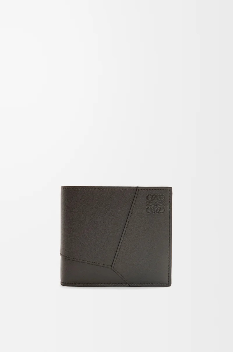 ロエベ LOEWE 2025秋冬メンズ 謎合わせ バイフォールド コインウォレット 紙入れ（クラシックカーフ）【うす暗い薄墨色 】【貨物輸送無料】【置き目品】