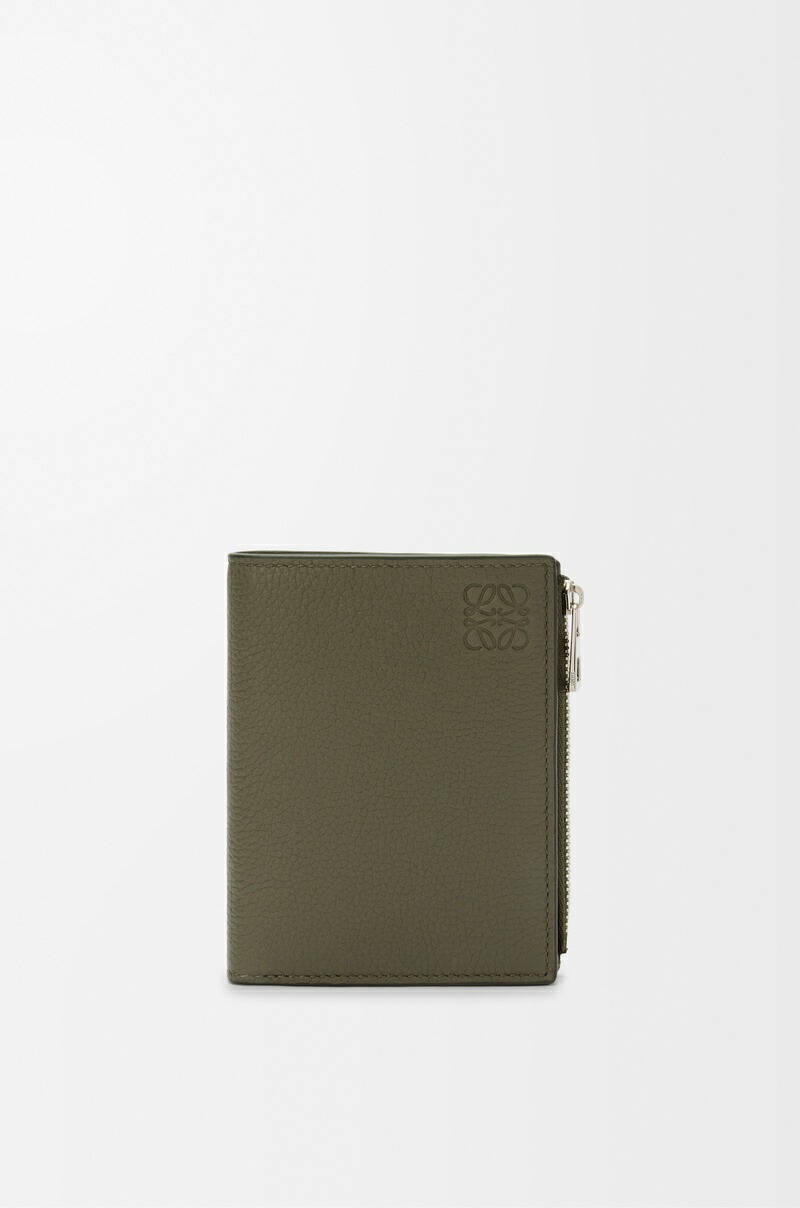 ロエベ LOEWE 2025秋冬メンズ か細い パウダーコンパクト ウォレット 紙入れ（ソフトグレインカーフ）【カーキ緑であること 】【貨物輸送無料】【置き目品】
