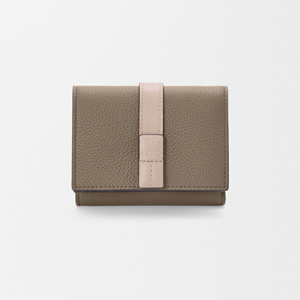 楽天市場】ロエベ LOEWE 2025秋冬レディース トライフォールド
