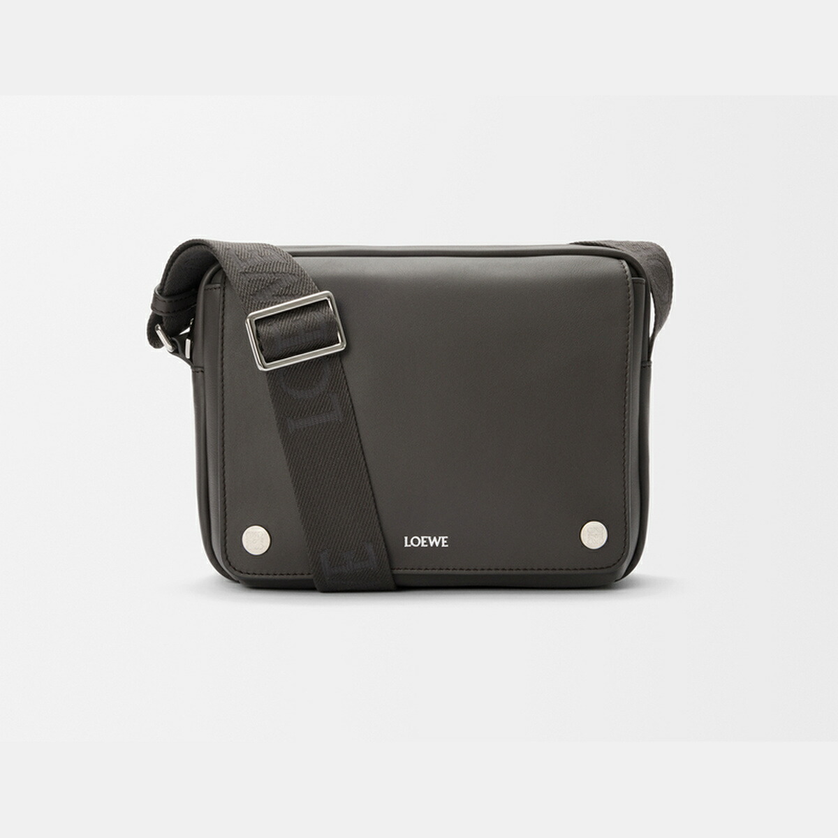 楽天市場】ロエベ LOEWE 2025秋冬メンズ ペブル メッセンジャーバッグ