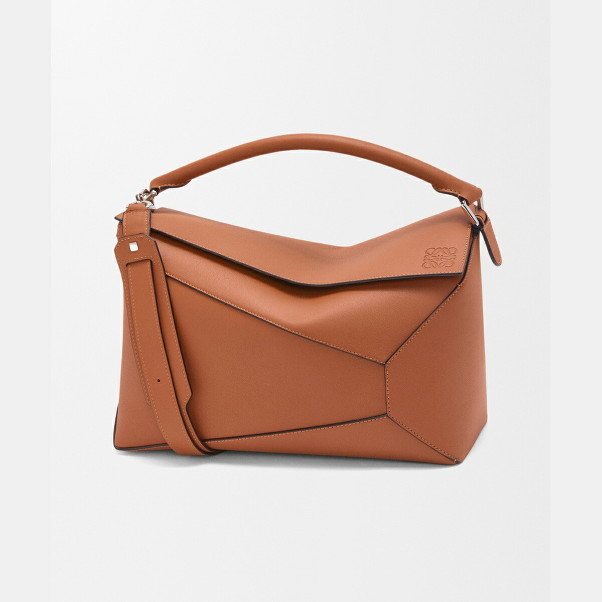 ロエベ LOEWE 2025秋冬メンズ パズルエッジ バッグ ラージ（クラシックカーフ）【タン 】【送料無料】【正規品】
