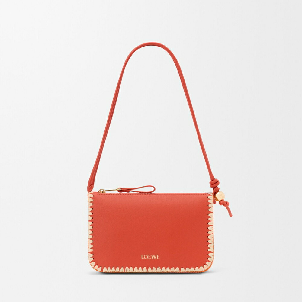 ロエベ LOEWE 2026春夏レディース リオ 車寄せ【ディープサフラン 】【貨物輸送無料】【置き目品】