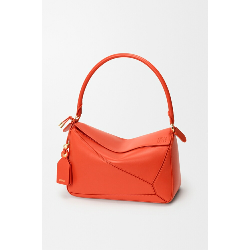 ロエベ LOEWE 2026春夏レディース 羽根ともし火 謎合わせ御徒面子 並み並み【ディープサフラン 】【貨物輸送無料】【定まり品】