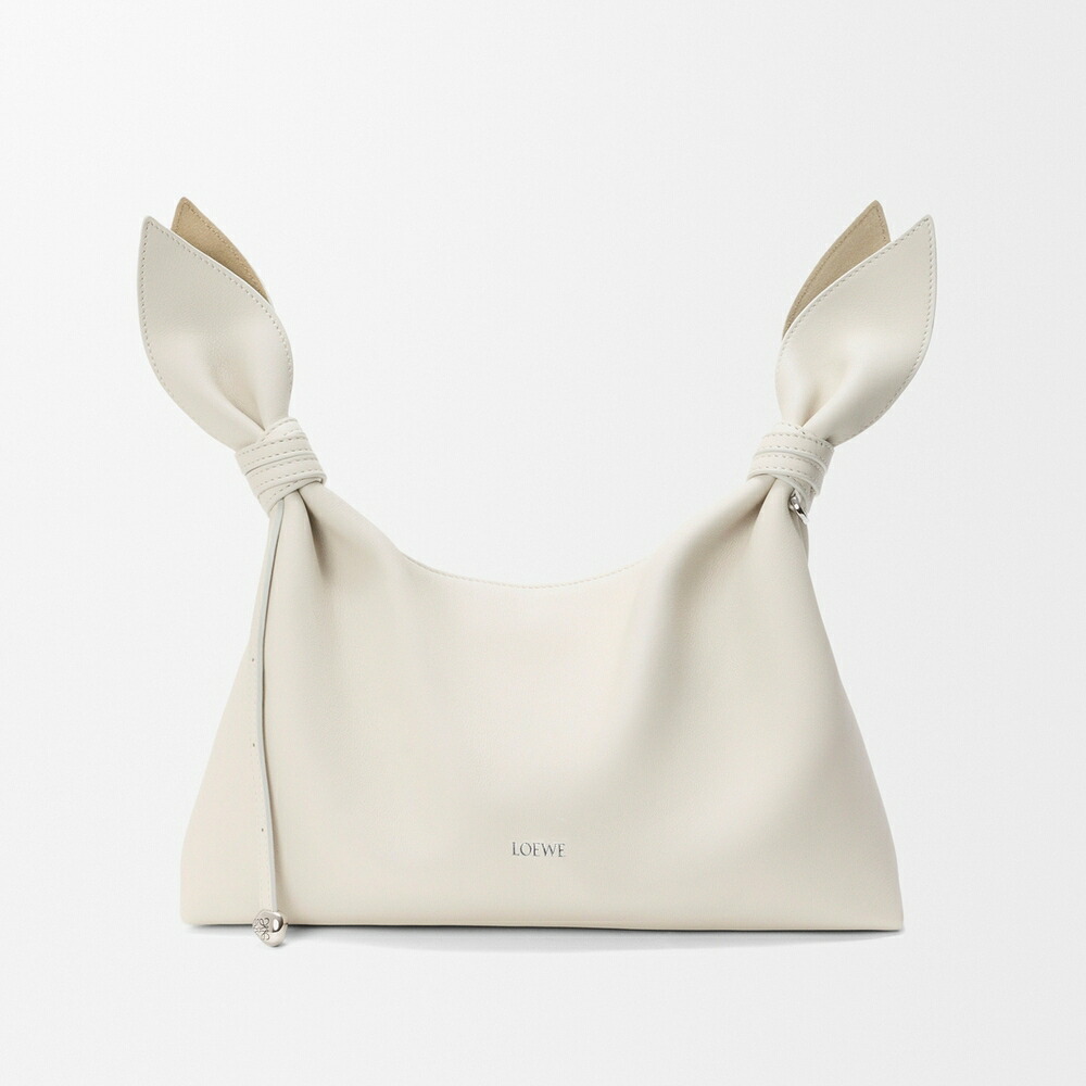 ロエベ LOEWE 2026秋冬レディース スカーフ バッグ ミディアム スムースカーフ【ソフトホワイト 】【送料無料】【正規品】|ブランドバッグ・雑貨CELEBRITY