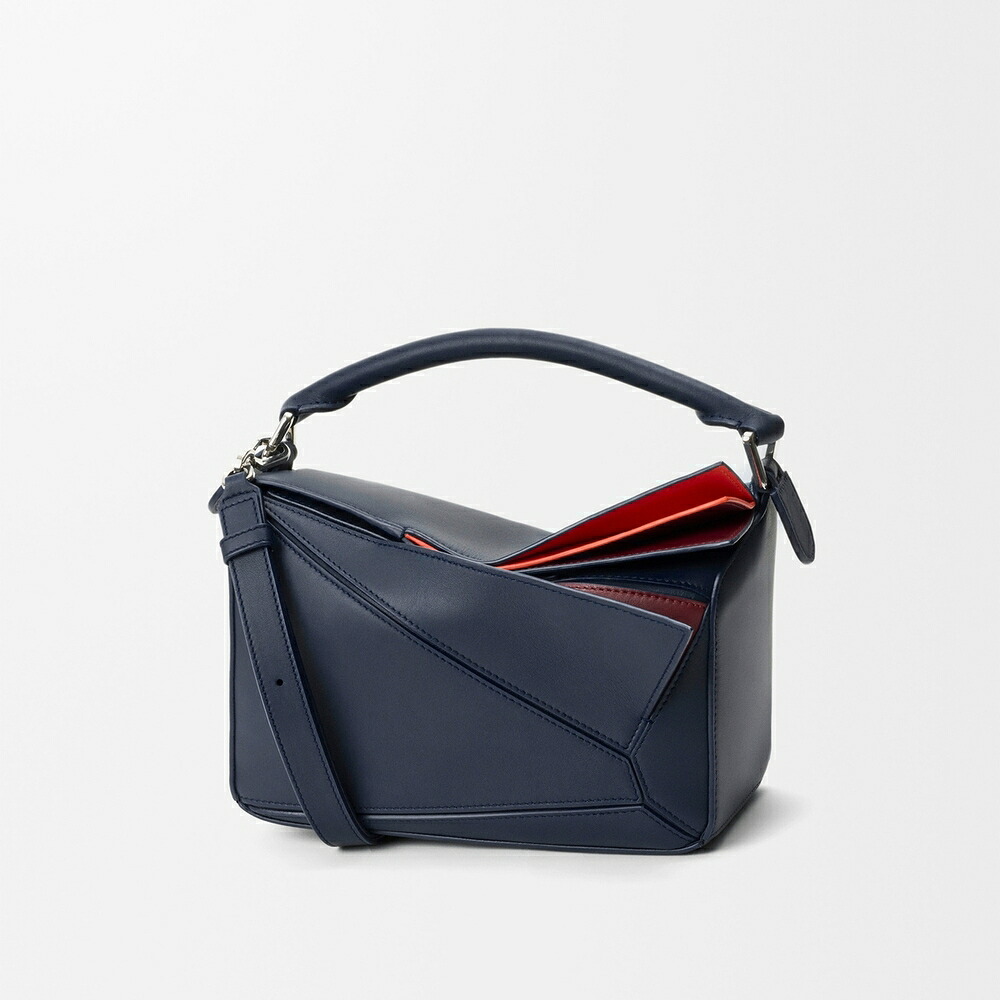ロエベ LOEWE 2026秋冬レディース レイヤード パズルバッグ スモール クラシックカーフ【マルチカラーディープネイビー 】【送料無料】【正規品】|ブランドバッグ・雑貨CELEBRITY