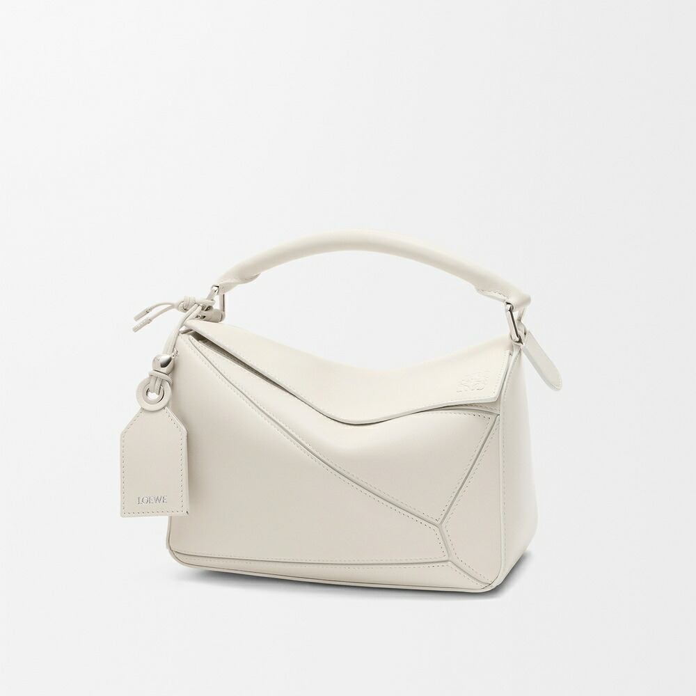 ロエベ LOEWE 2026秋冬レディース フェザーライト パズルバッグ スモール ナパラム【ソフトホワイト 】【送料無料】【正規品】|ブランドバッグ・雑貨CELEBRITY