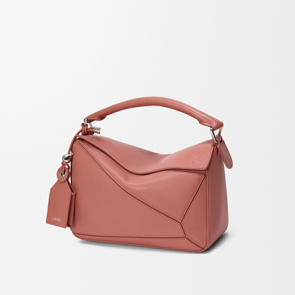 ロエベ LOEWE 2026秋冬レディース フェザーライト パズルバッグ スモール ナパラム【ブラッシュ 】【送料無料】【正規品】｜ブランドバッグ・雑貨CELEBRITY