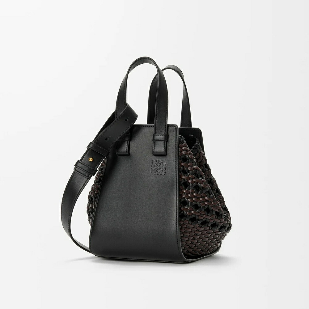ロエベ LOEWE 2026秋冬レディース ハンモックバッグ コンパクト スムースカーフandウーブンナパカーフ【ブラック/ブラウン 】【送料無料】【正規品】|ブランドバッグ・雑貨CELEBRITY