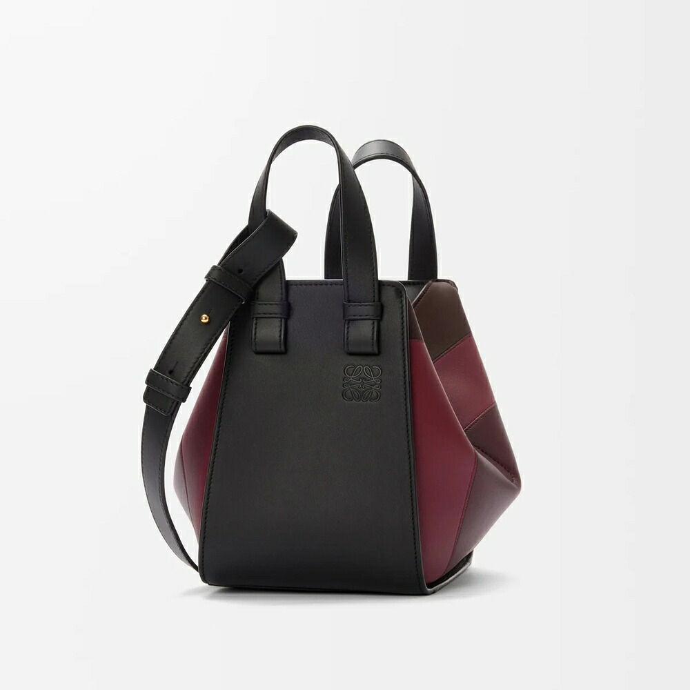 ロエベ LOEWE 2026秋冬レディース ハンモックバッグ コンパクト ナパカーフ【ブラック/バーガンディー 】【送料無料】【正規品】｜ブランドバッグ・雑貨CELEBRITY