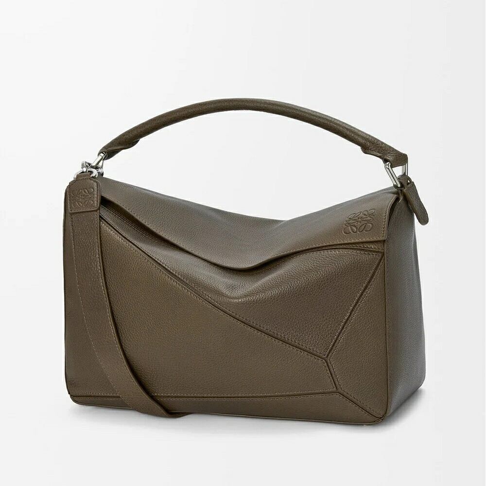 ロエベ LOEWE 2026春夏メンズ パズルバッグ ラージ【ツンドラ 】【送料無料】【正規品】|ブランドバッグ・雑貨CELEBRITY