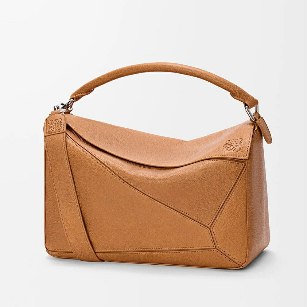 ロエベ LOEWE 2026春夏メンズ パズルバッグ ラージ【ライトキャニオンブラウン 】【送料無料】【正規品】