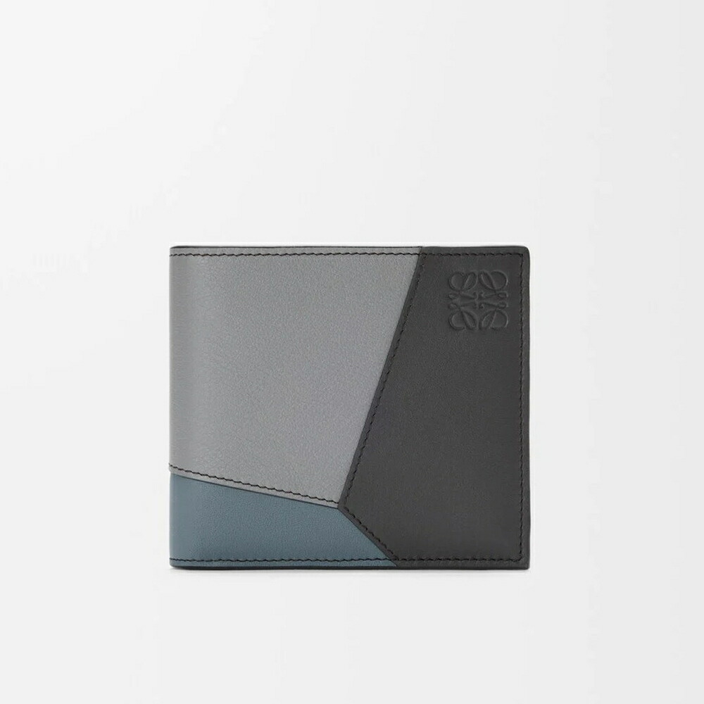 LOEWE グレー レザー 長財布 バイフォールド ウォレット（サテンカーフ） グレー - LOEWE