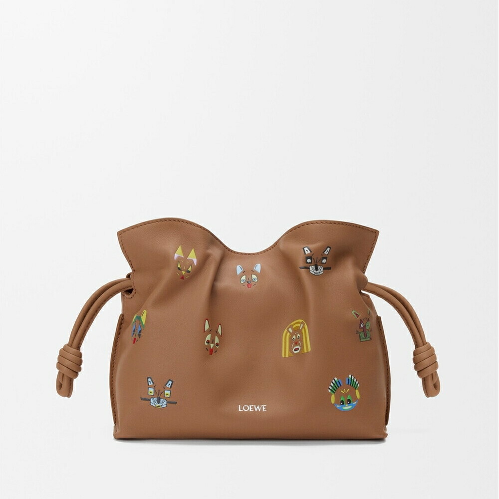 ロエベ LOEWE 2026春夏レディース キャッツ フラメンコクラッチペダル ミニ【モカ 】【貨物輸送無料】【置き目品】