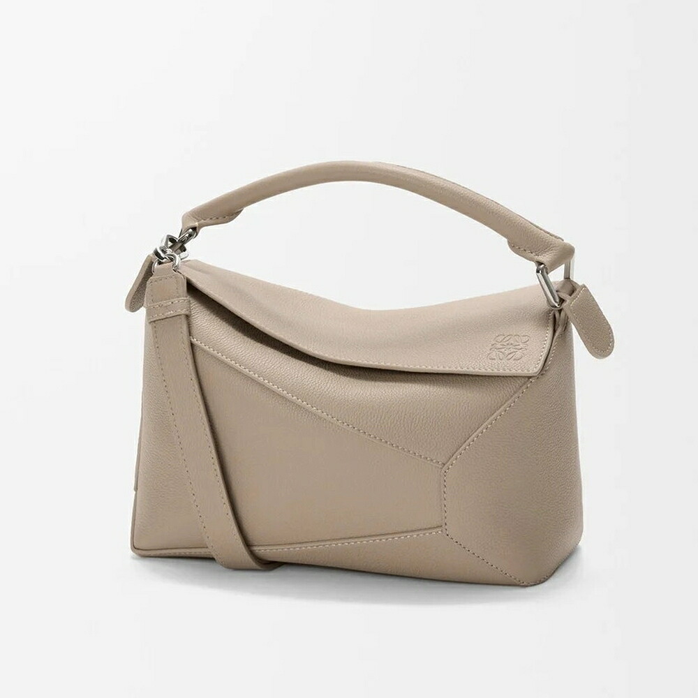 ロエベ LOEWE 2026春夏レディース パズルエッジ バッグ スモール【クレイ 】【送料無料】【正規品】｜ブランドバッグ・雑貨CELEBRITY