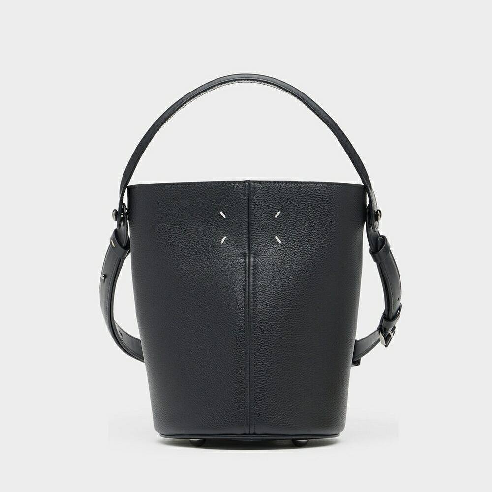 メゾンマルジェラ Maison Margiela 2026春夏 メンズ ドレサージュ ショルダーバッグ【ブラック 】【送料無料】【正規品】｜ブランドバッグ・雑貨CELEBRITY