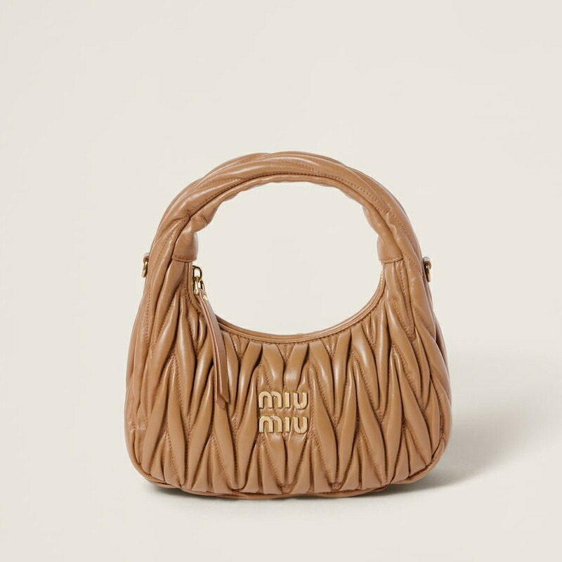 ミュウミュウ MIU MIU ワンダー マテラッセレザー ホーボーバッグ【駱駝 】【貨物輸送無料】【置き目品】